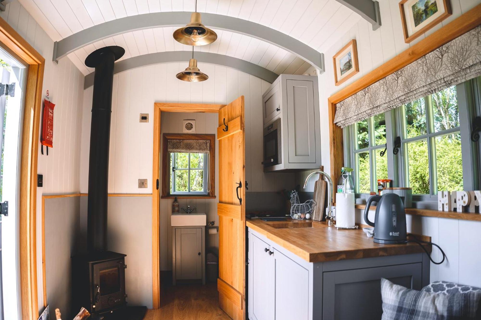 Somerset Shepherds Huts Winsham Exteriér fotografie